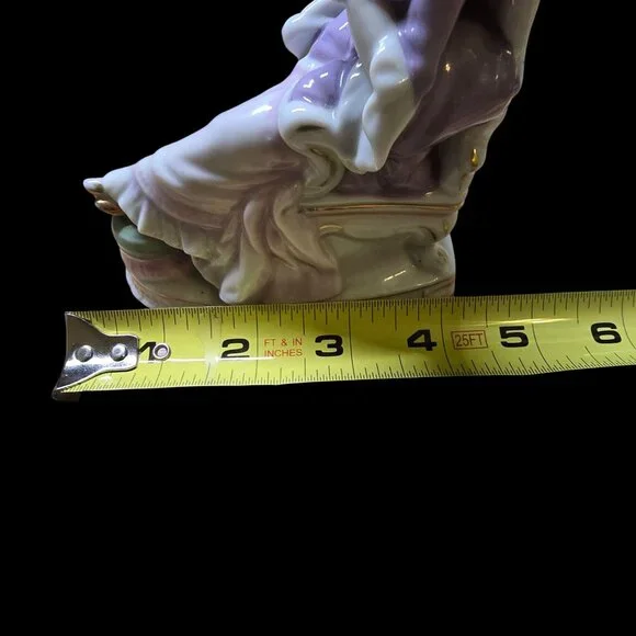 Vintage Porcelain Figurine Victorian Lady In Chair With Tea Cup Feet Up  Japan - Picture 11 of 11